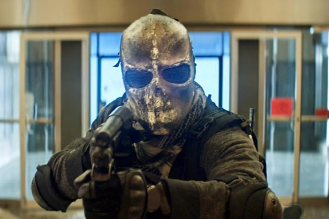 See Bruce Willis And Bank Robberies In 'Marauders' Trailer - Hollywood.com - Hollywood.com