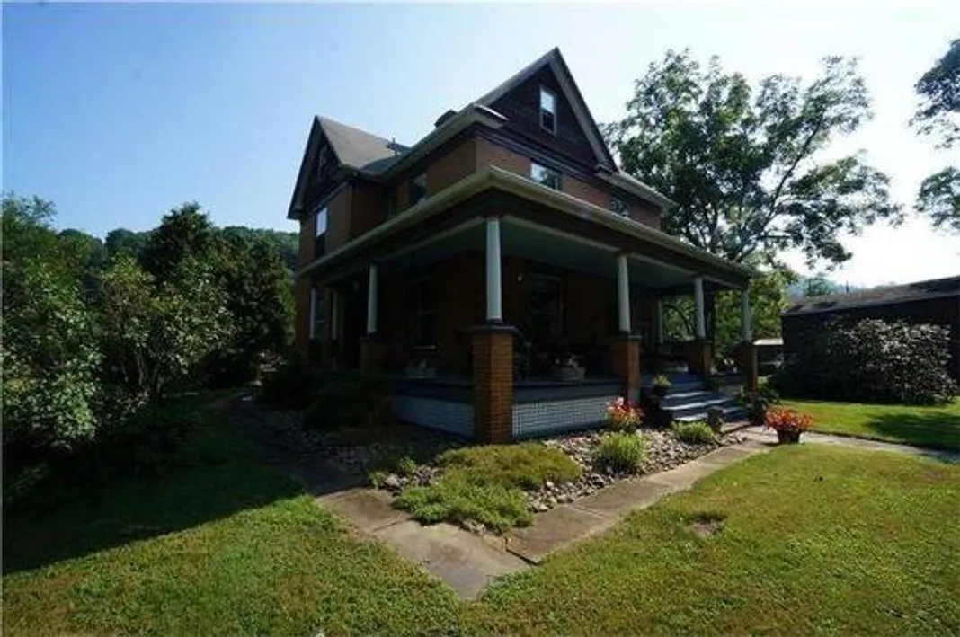 silence house
