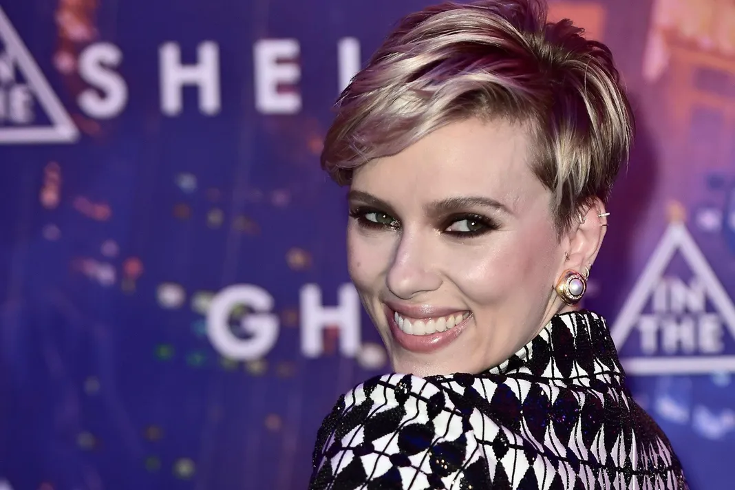 wenn_ghostintheshell_peremiere_france_scarlettjohansson_032317_1800x1200