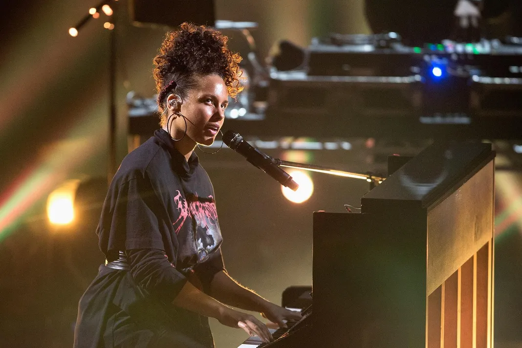 wenn_aliciakeys_041317_1800x1200