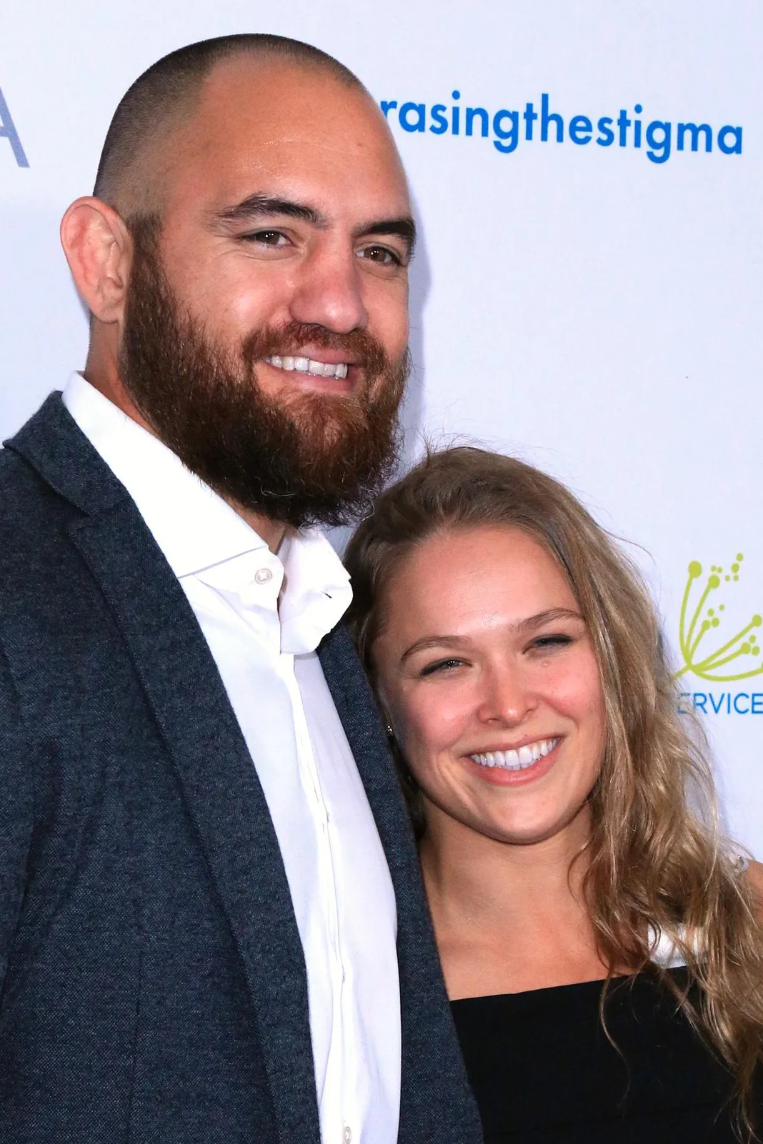 wenn_rondarousey_travisbrowne_042017_1200x1800