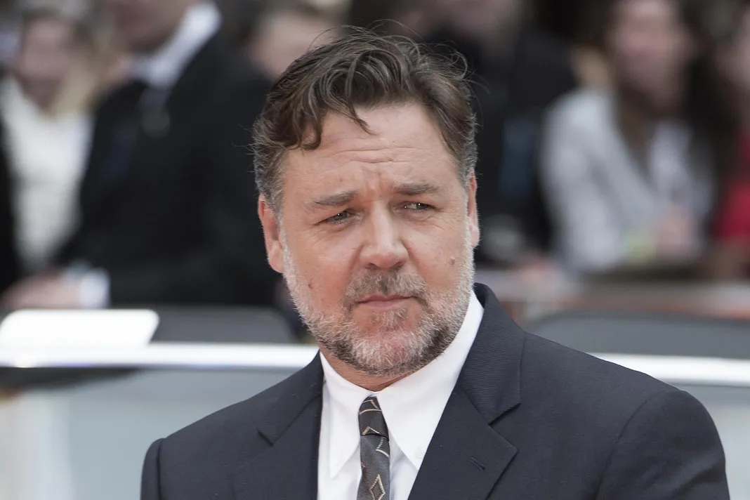 WENN_RussellCrowe_071717_1800x1200