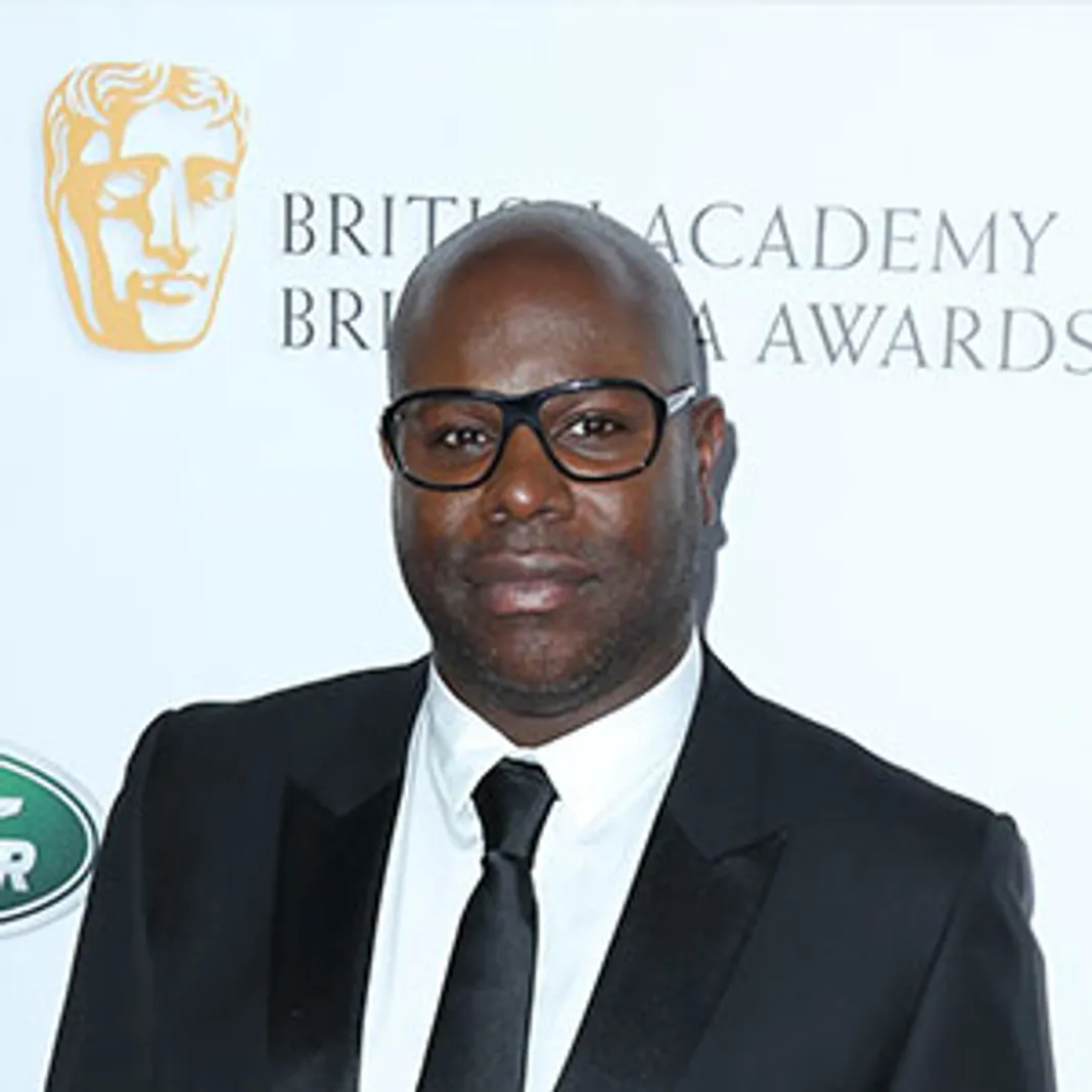 wenn_ramimalek_102418-300x300