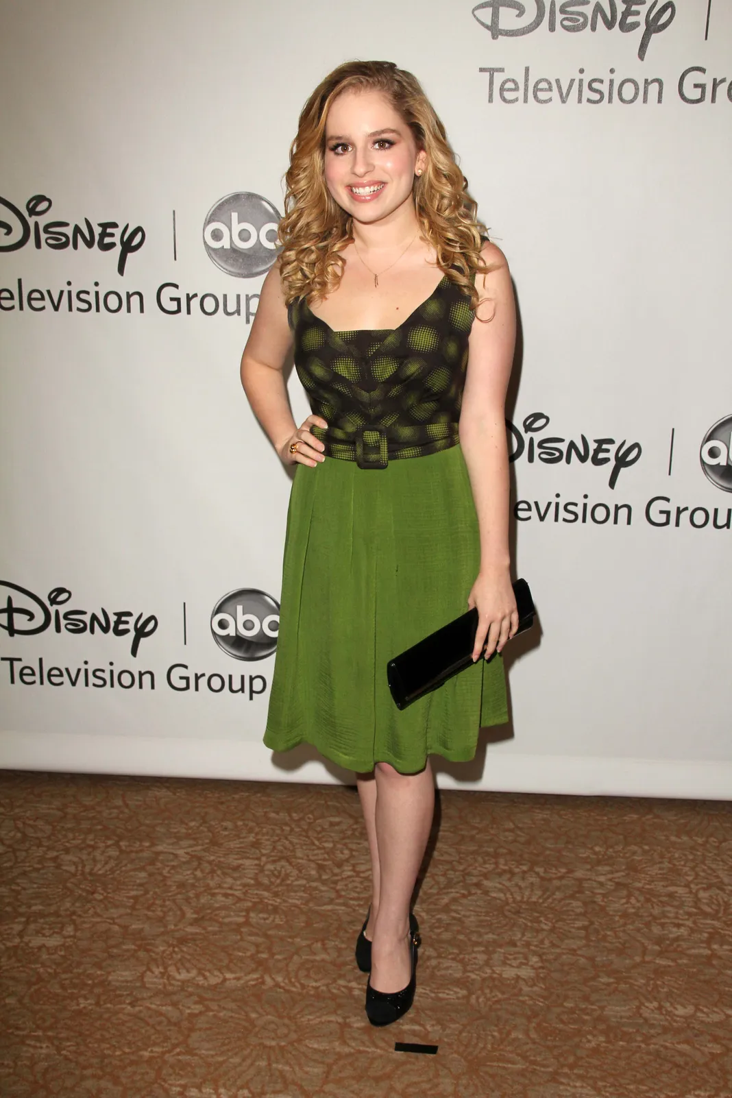 Allie Grant Allie Grant new foto Allie Grant Allie Grant new foto