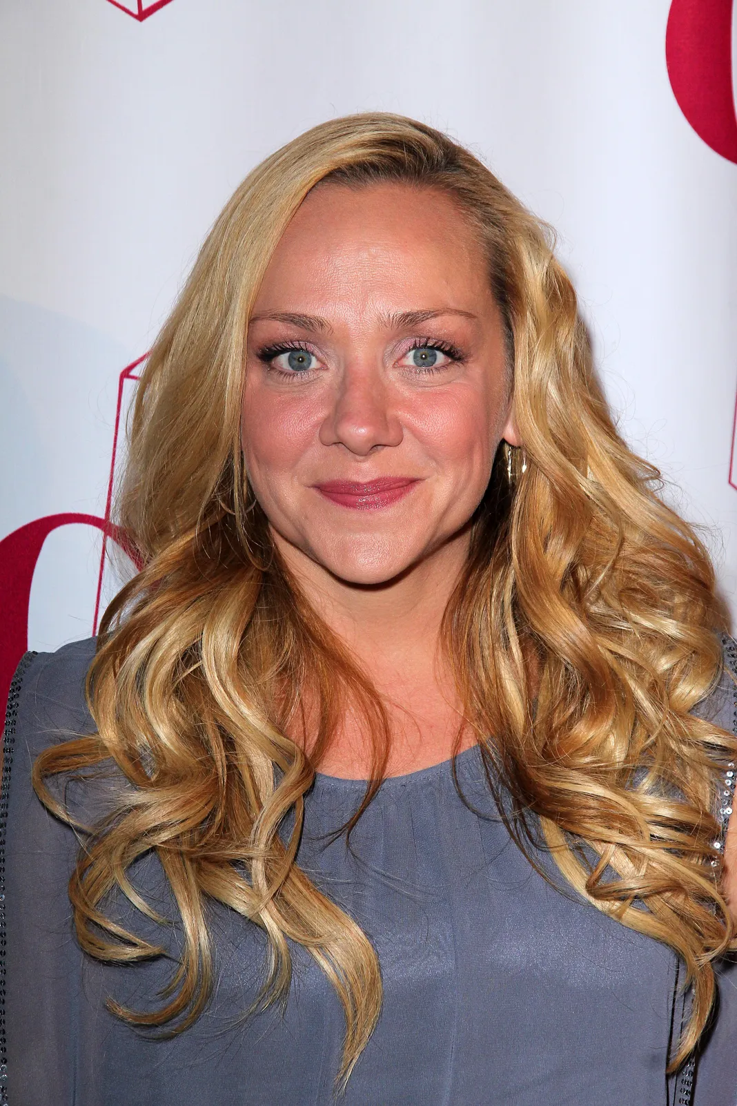 Watch Nicole Sullivan video Watch Nicole Sullivan video