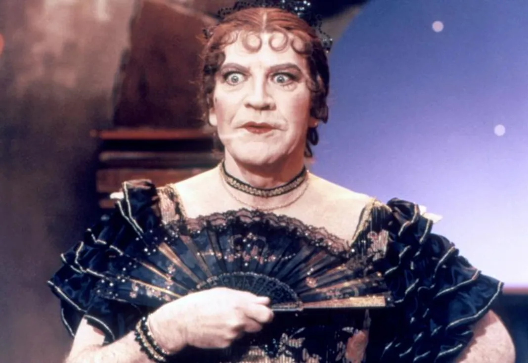 Victor/ Victoria (1982)