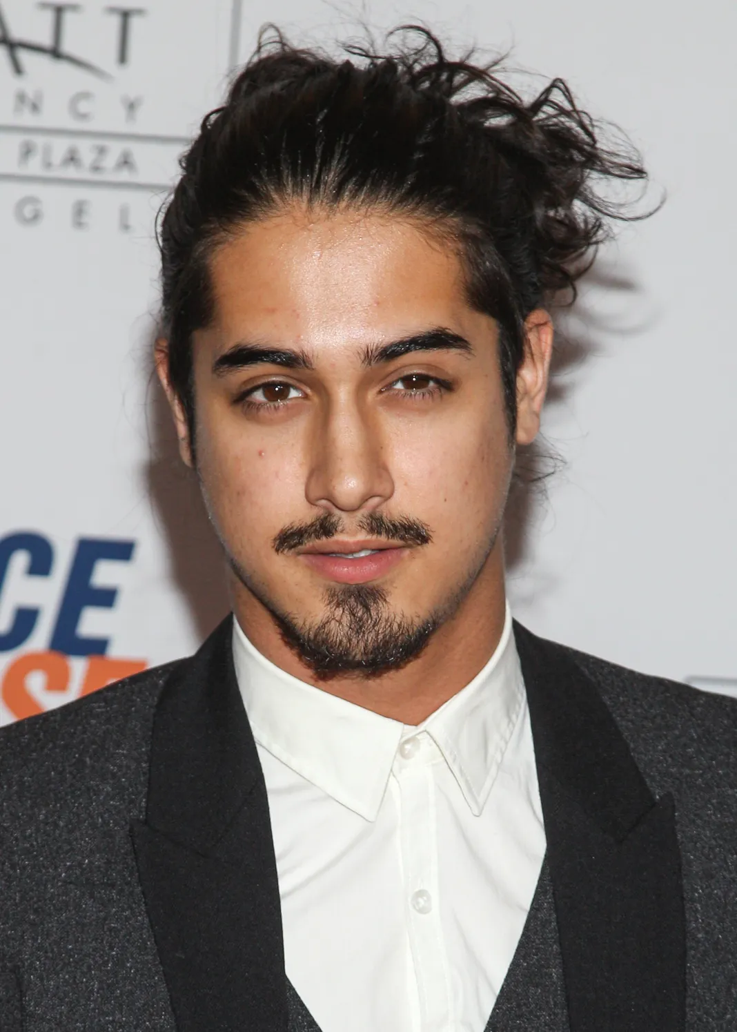 Ranking Best Man Buns Hollywood Ranking Best Man Buns Hollywood