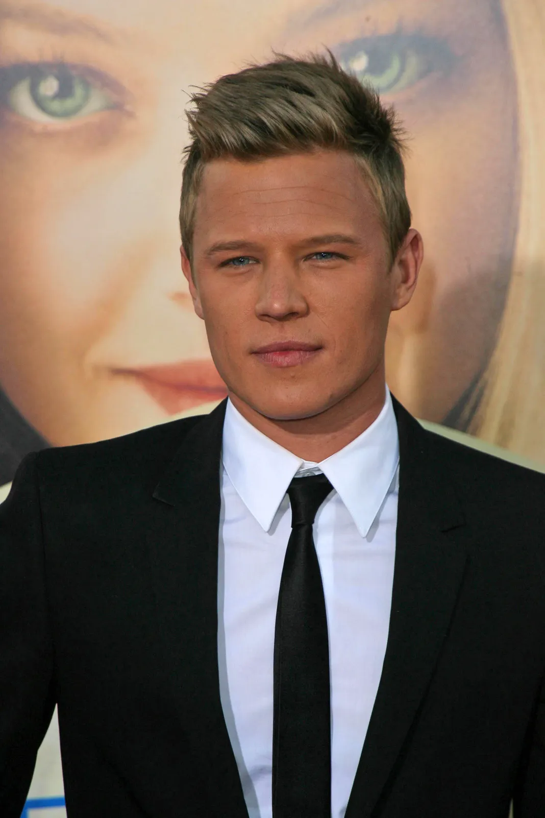 Christopher Egan