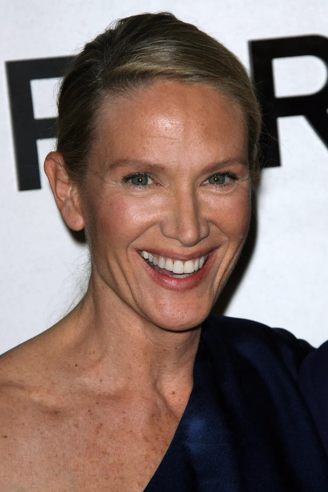 kelly lynch kelly lynch