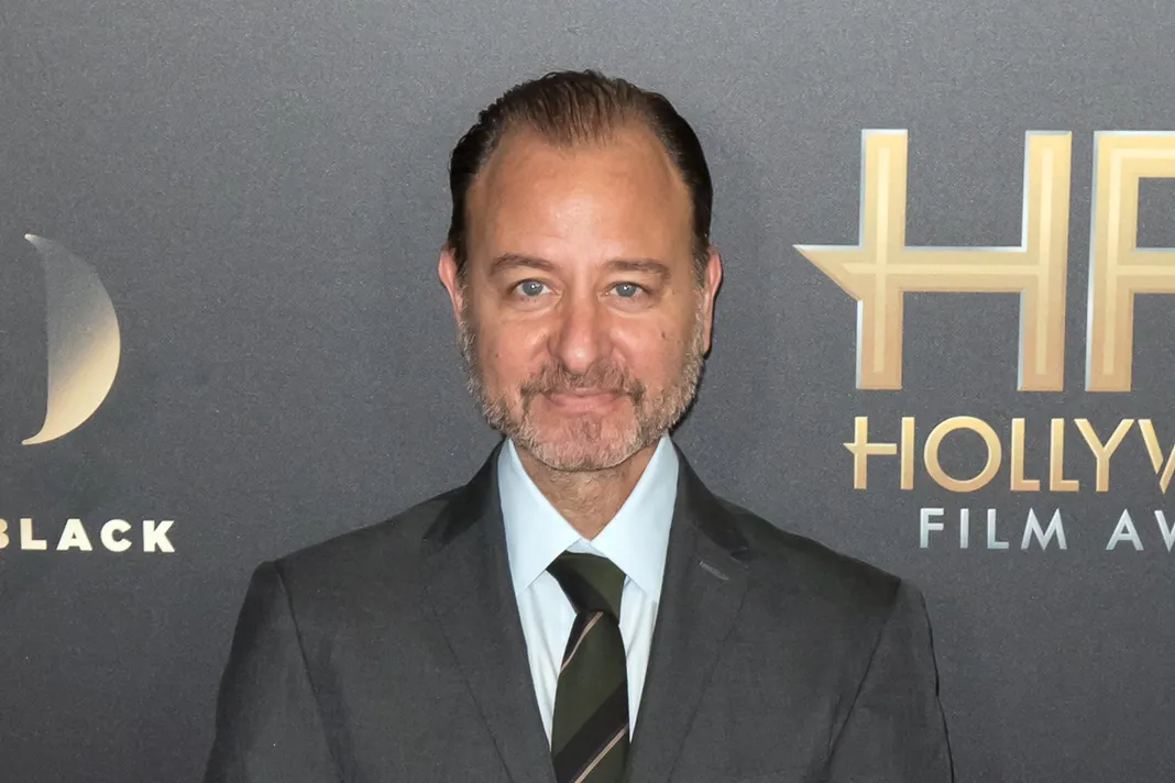 Fisher Stevens Is A Married New Dad Fisher Stevens Is A Married New Dad
