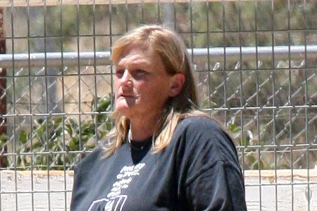 debbie rowe net worth - Ilustrasi 2