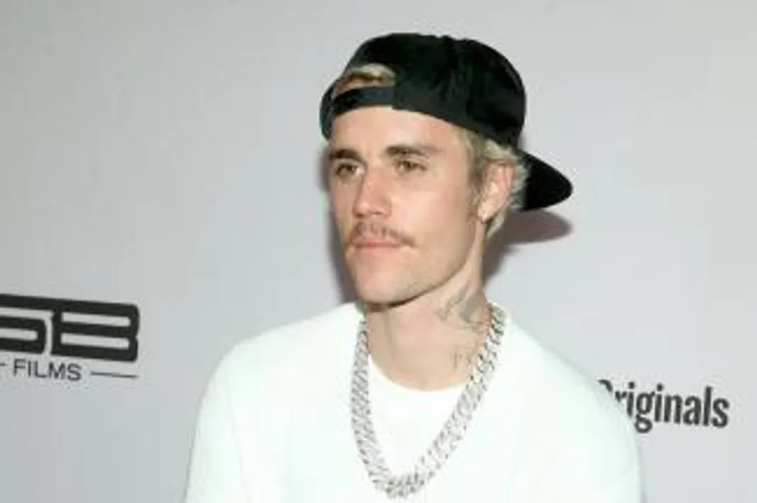 Justin Bieber teams up with J Balvin for new music video Justin Bieber